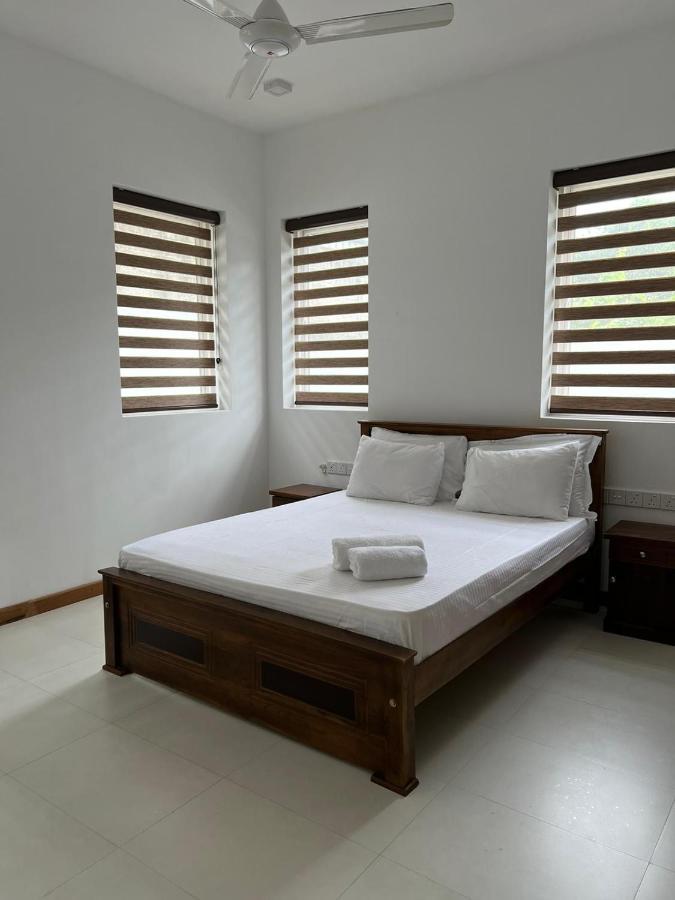 Silina Airport Transit Hotel & Residence 카투나야크 외부 사진