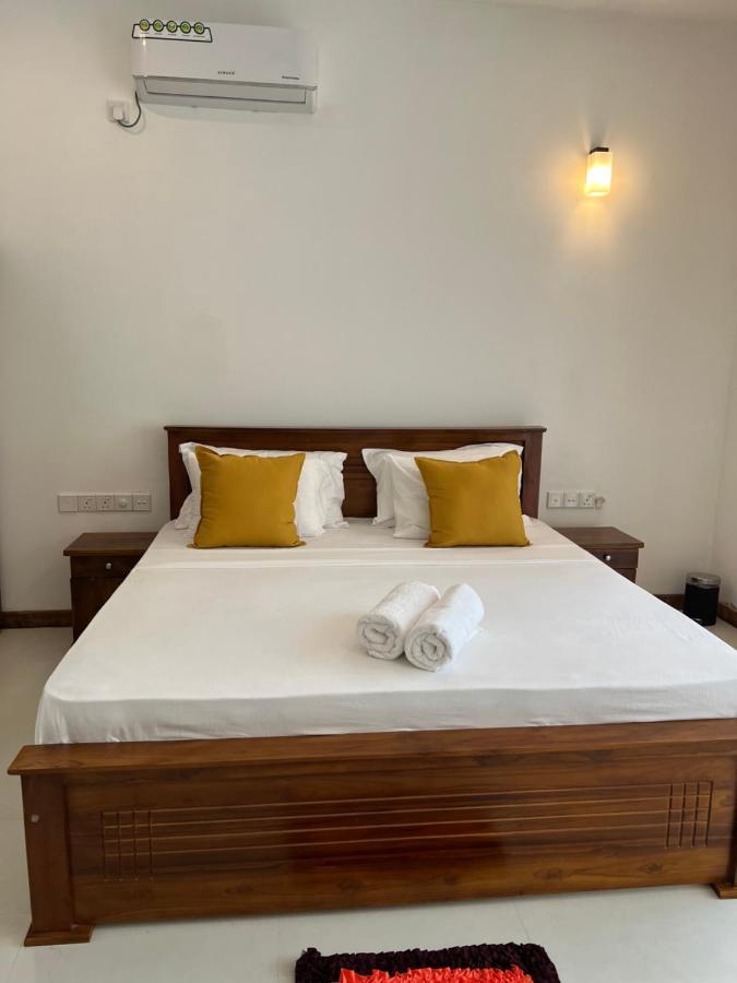 Silina Airport Transit Hotel & Residence 카투나야크 외부 사진