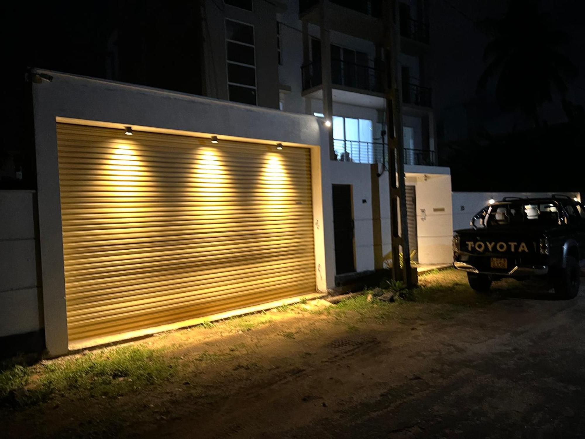 Silina Airport Transit Hotel & Residence 카투나야크 외부 사진