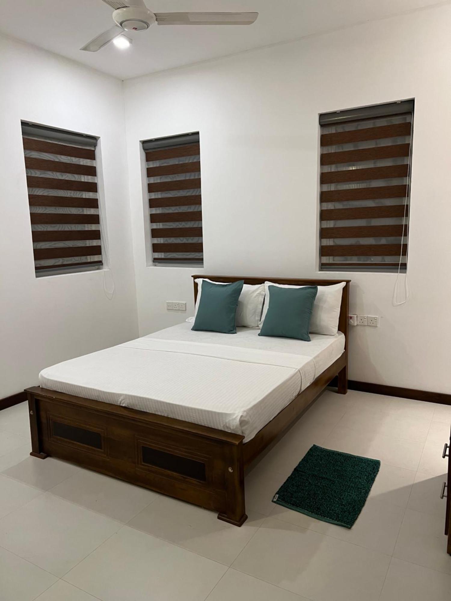 Silina Airport Transit Hotel & Residence 카투나야크 외부 사진